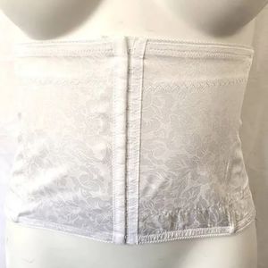 Crownette Ladies Waist Cincher Size 26 White NWT